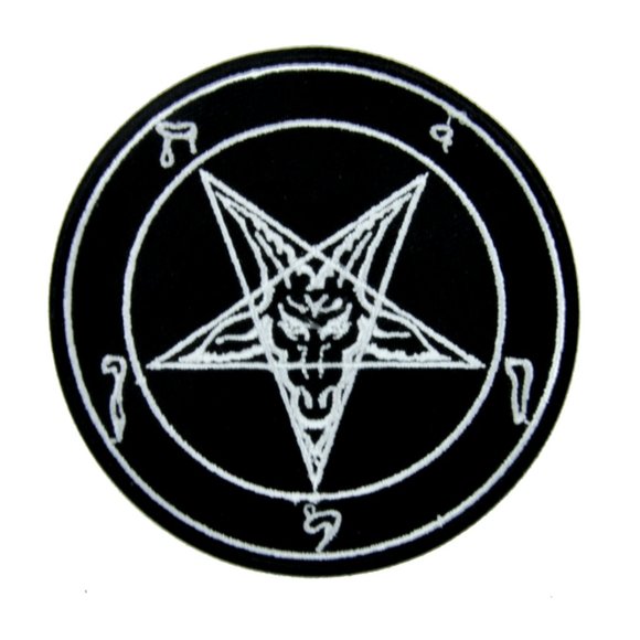 Black Baphomet Goat Head Patch Embroidered Iron on Applique Inverted Pentagram - Picture 1 of 1